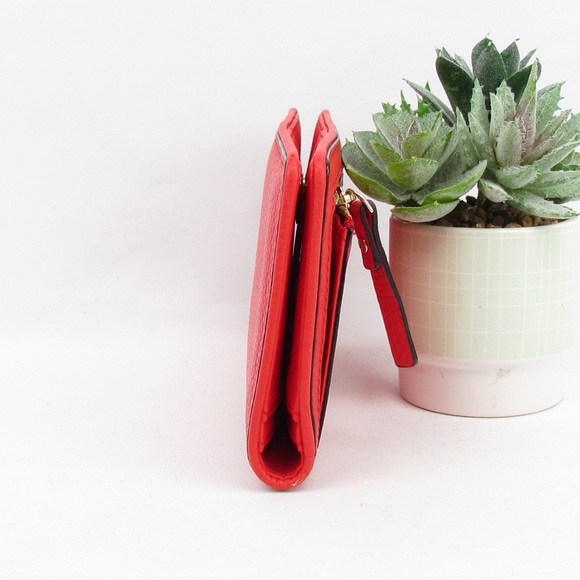 Kate Spade ♠️ Folding Pebbled Leather Wallet - Picture 4 of 5